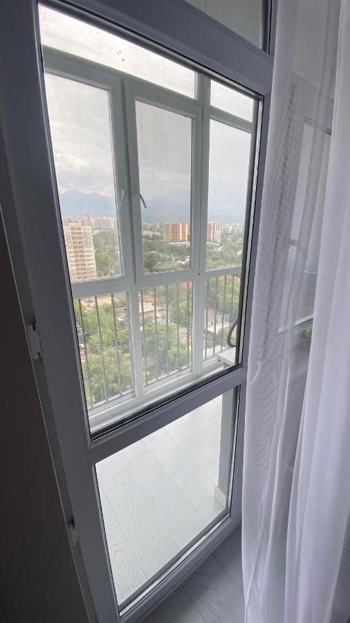 Heaven Apartment Mountain View Ałma Ata Zewnętrze zdjęcie