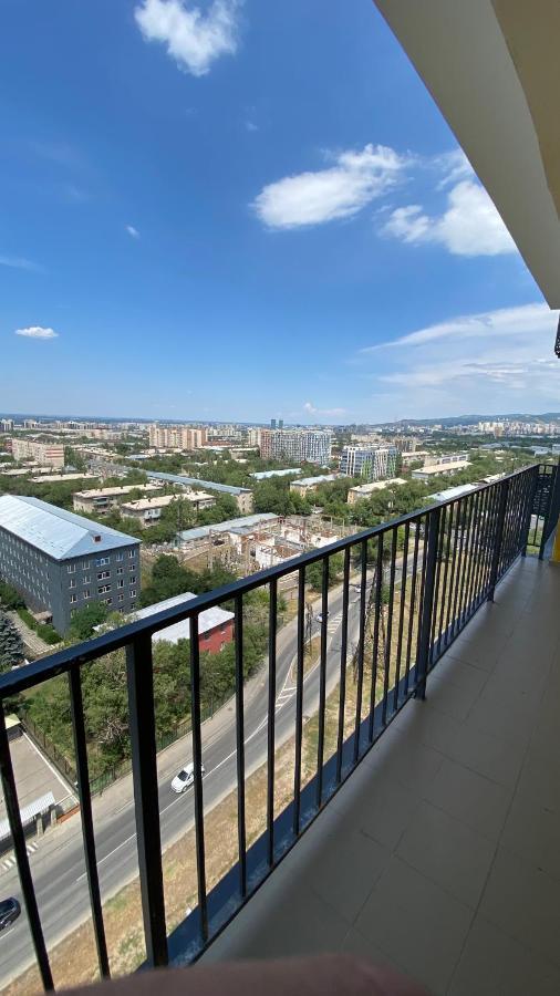 Heaven Apartment Mountain View Ałma Ata Zewnętrze zdjęcie